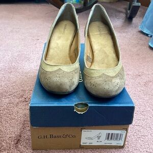 Bass woman’s heels like new